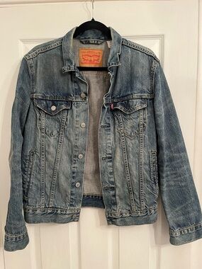 Levi's Denim Trucker Jacket